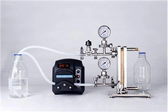Echipament de filtrare cu flux tangențial